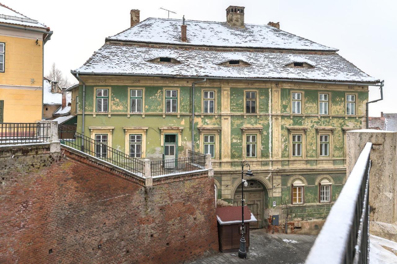 Apartment Bridge Queen Сибиу Экстерьер фото